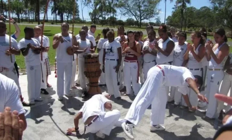 Capoeira zoologico.jpg